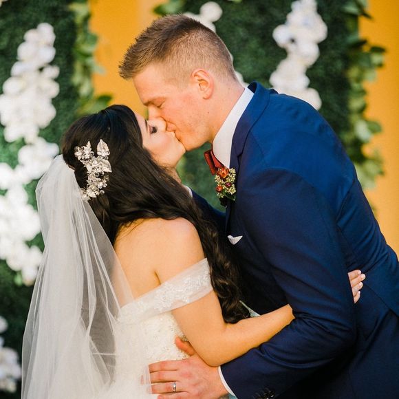 Meet your Posher, Caro - Picture 1 of 5